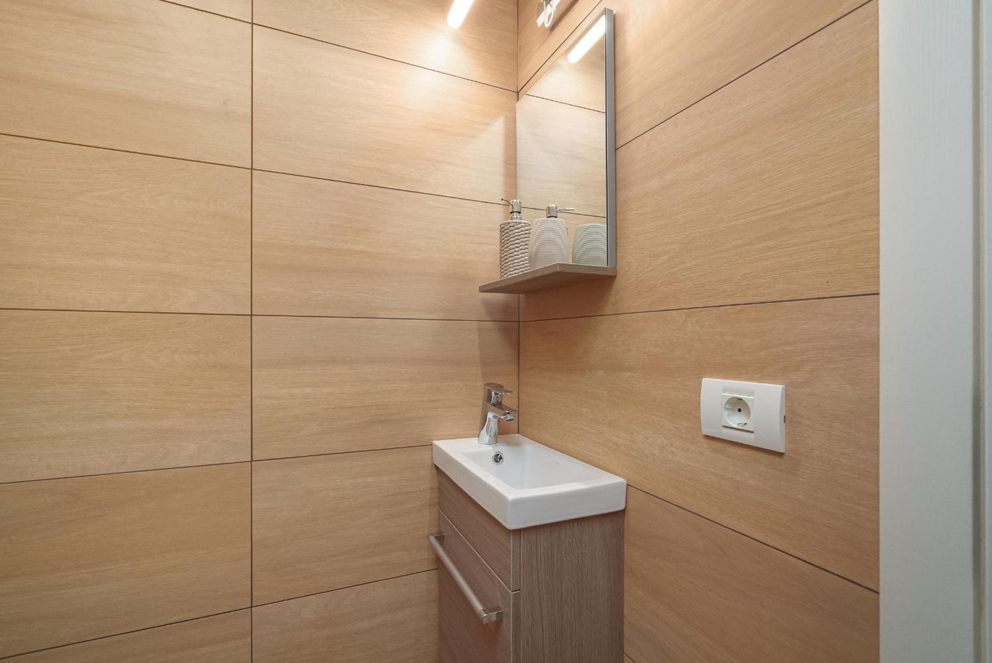 Spacious 3Br Retreat In Central Bucarest Extérieur photo